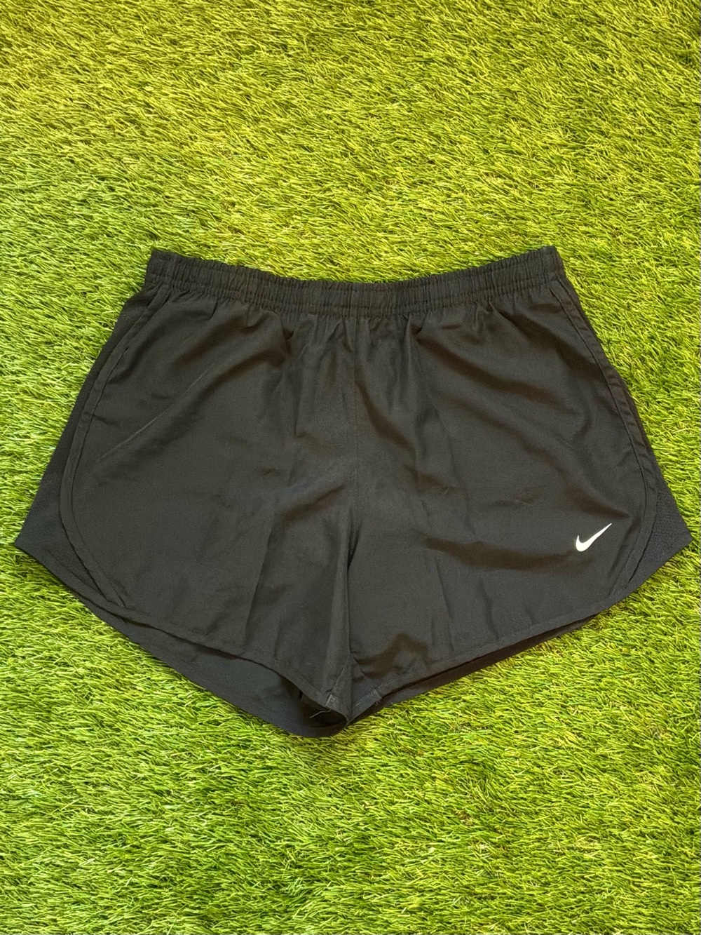 Nike Dri-FIT Black Running Shorts Youth Size Large